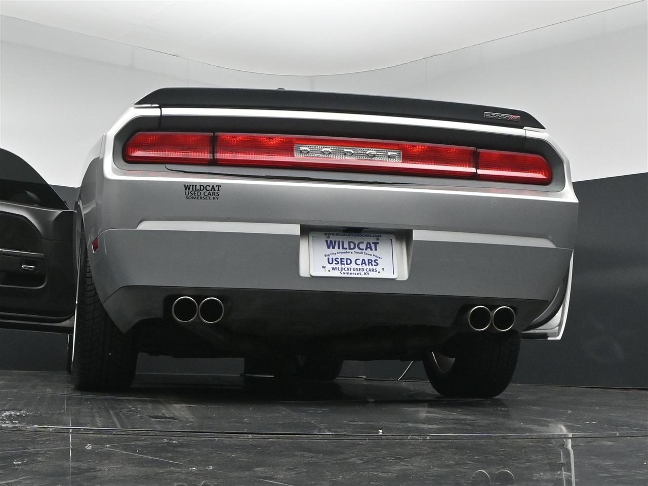Dodge Challenger SRT8 2009