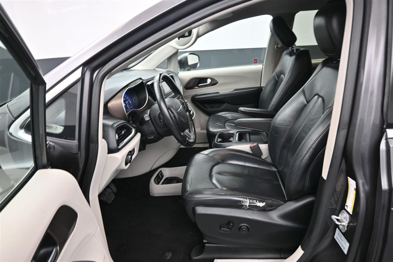 Chrysler Pacifica Touring-L 2017