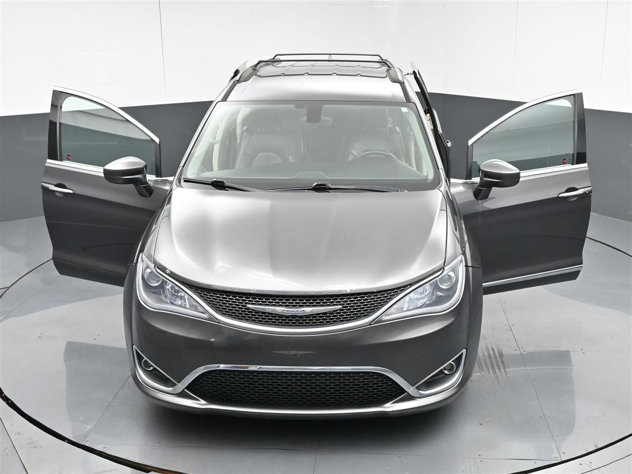 Chrysler Pacifica Touring-L 2017