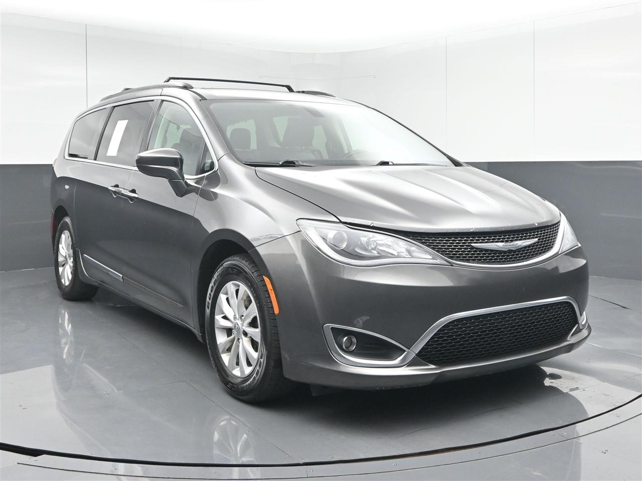 Chrysler Pacifica Touring-L 2017