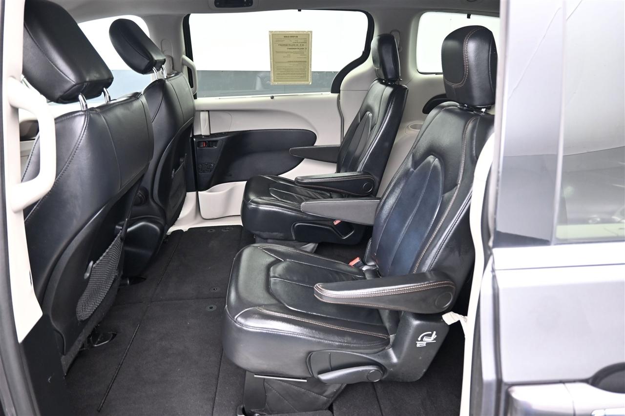 Chrysler Pacifica Touring-L 2017