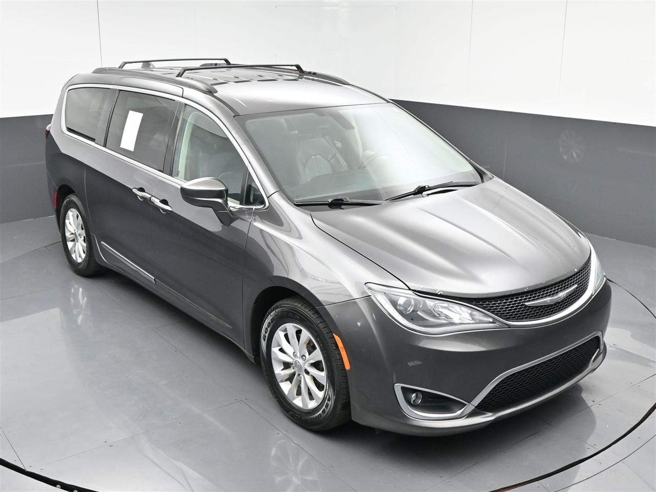 Chrysler Pacifica Touring-L 2017