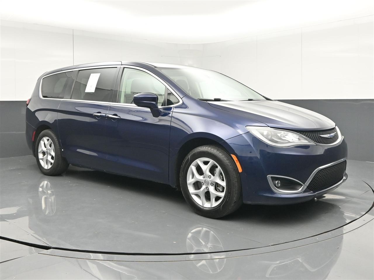 Chrysler Pacifica Touring Plus 2018