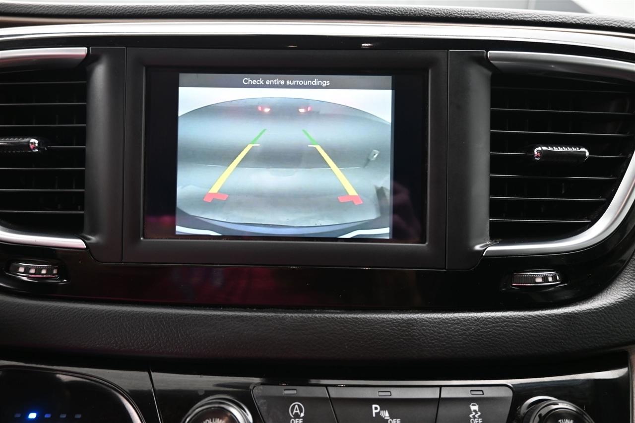 Chrysler Pacifica Touring Plus 2018