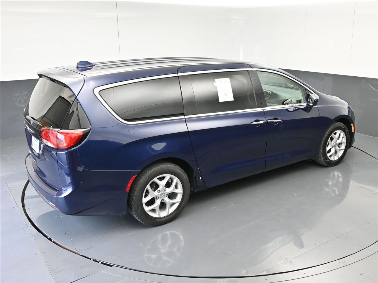 Chrysler Pacifica Touring Plus 2018