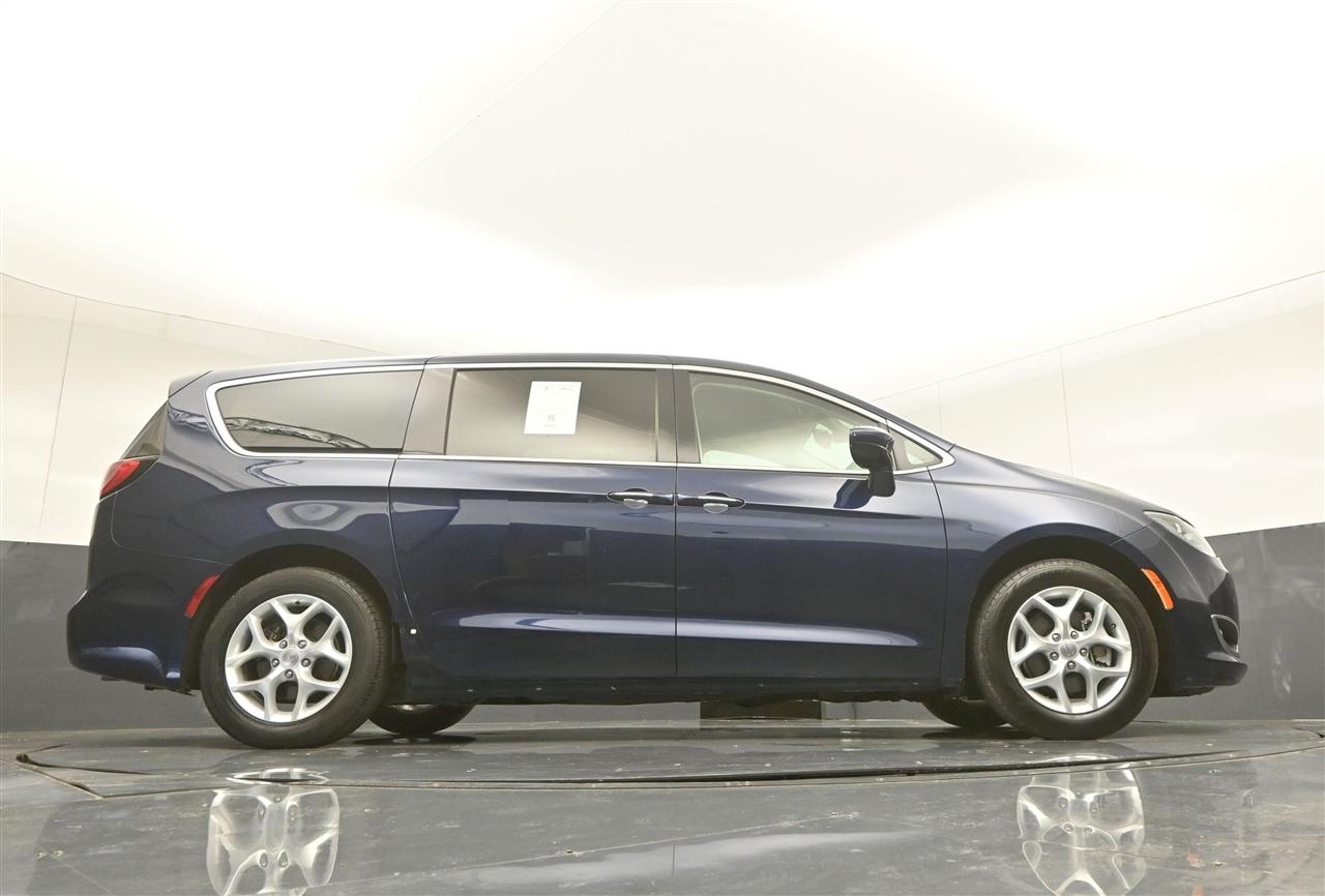 Chrysler Pacifica Touring Plus 2018