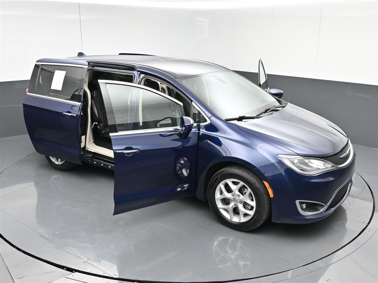 Chrysler Pacifica Touring Plus 2018