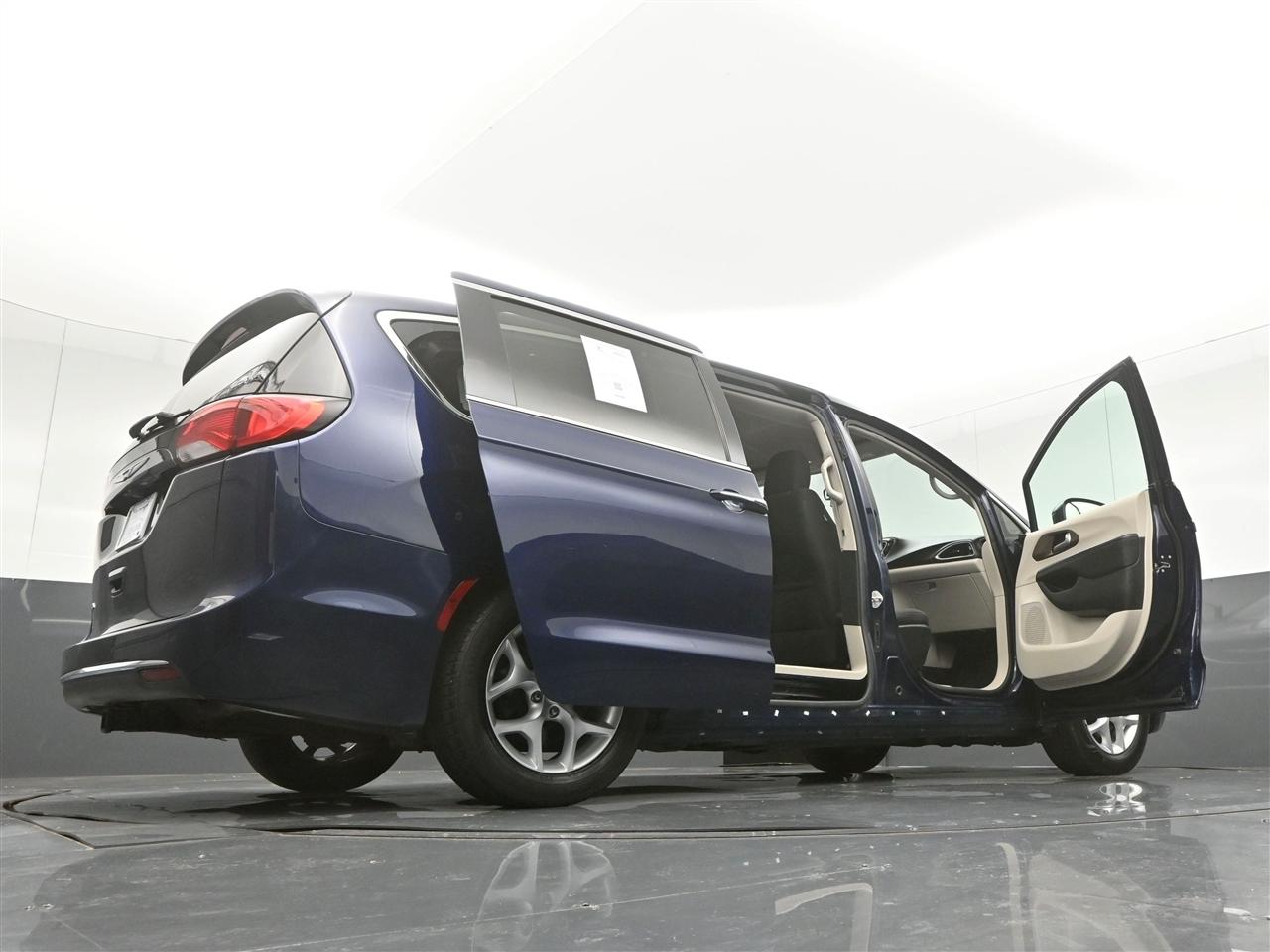 Chrysler Pacifica Touring Plus 2018