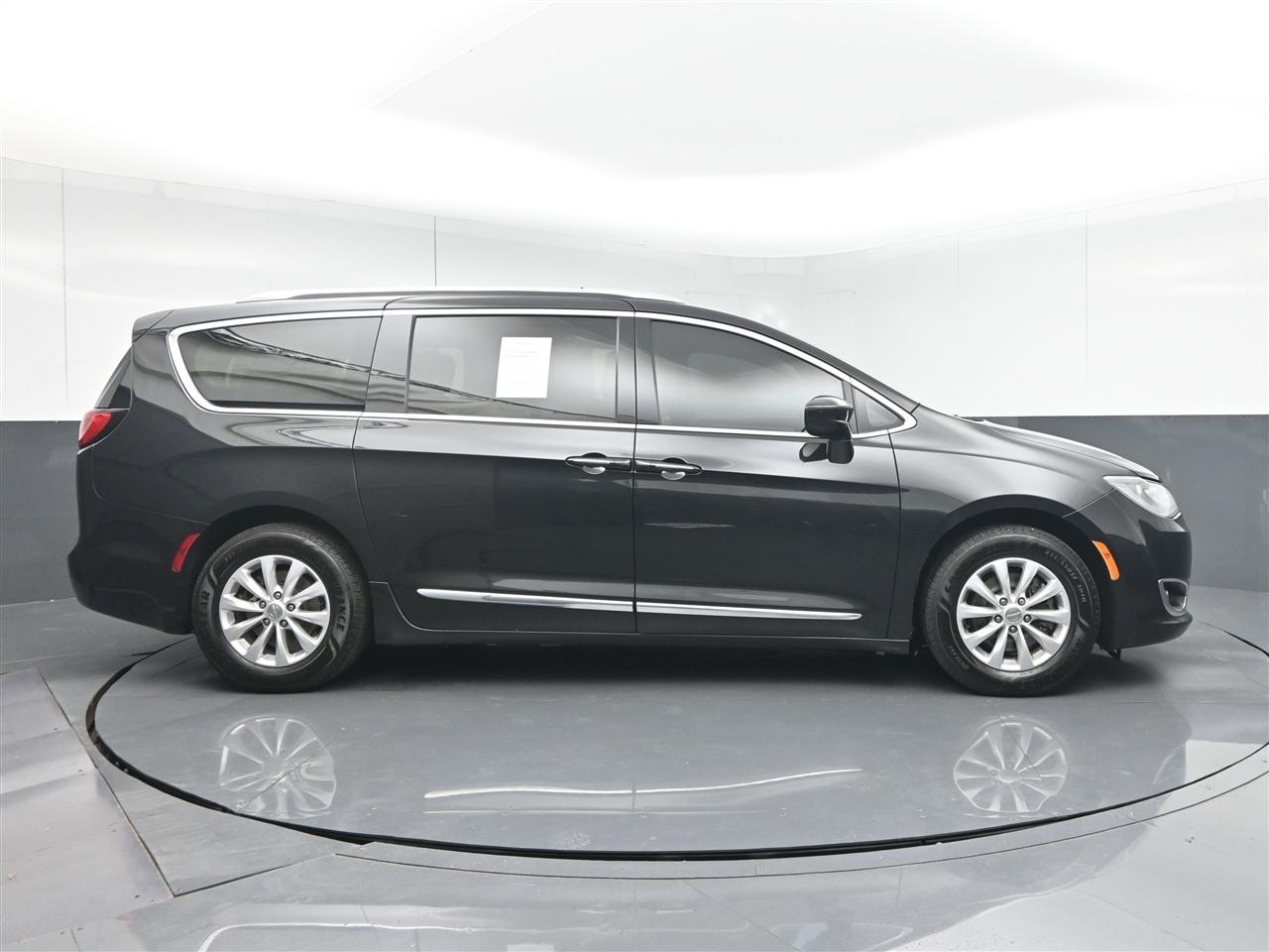 Chrysler Pacifica Touring-L 2018