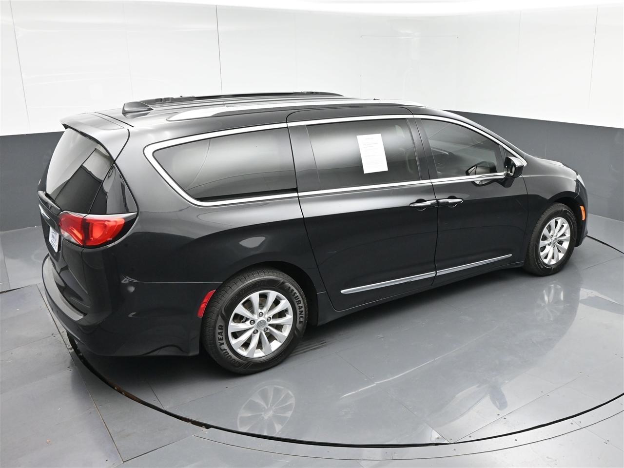 Chrysler Pacifica Touring-L 2018