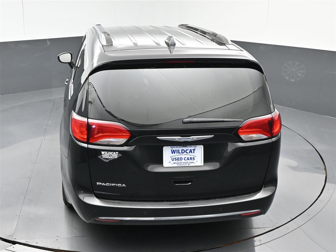 Chrysler Pacifica Touring-L 2018