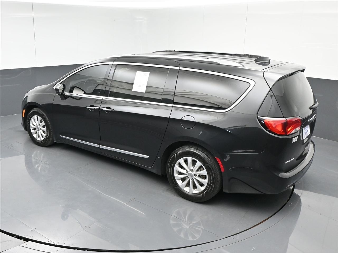 Chrysler Pacifica Touring-L 2018