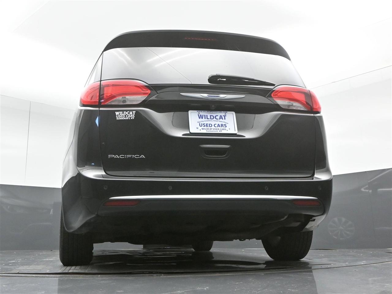 Chrysler Pacifica Touring-L 2018