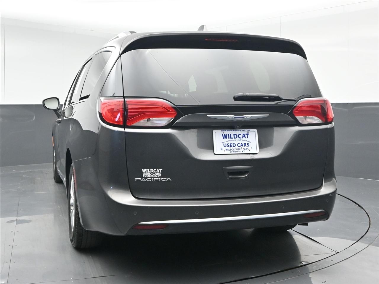 Chrysler Pacifica Touring-L 2018