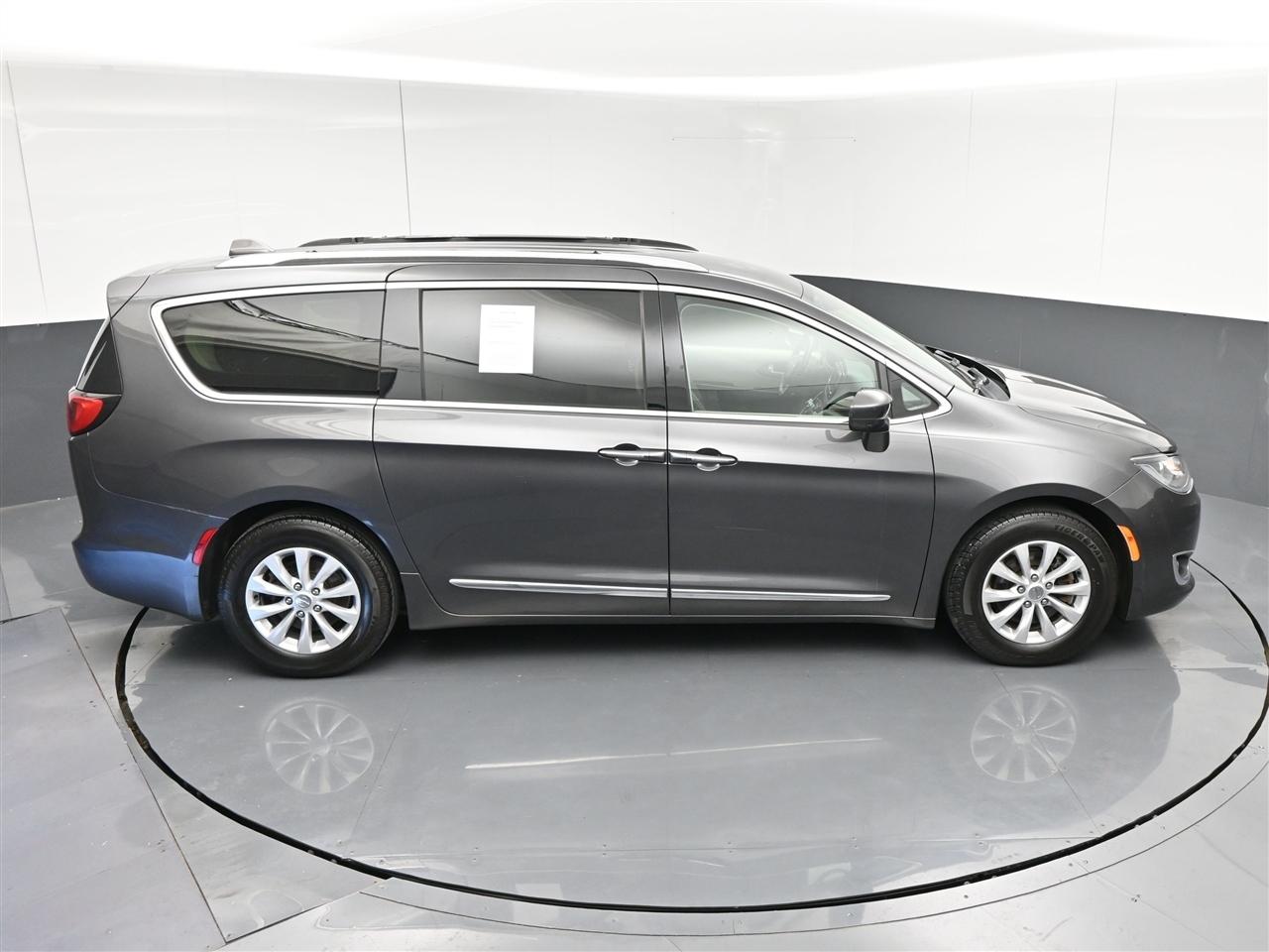Chrysler Pacifica Touring-L 2018