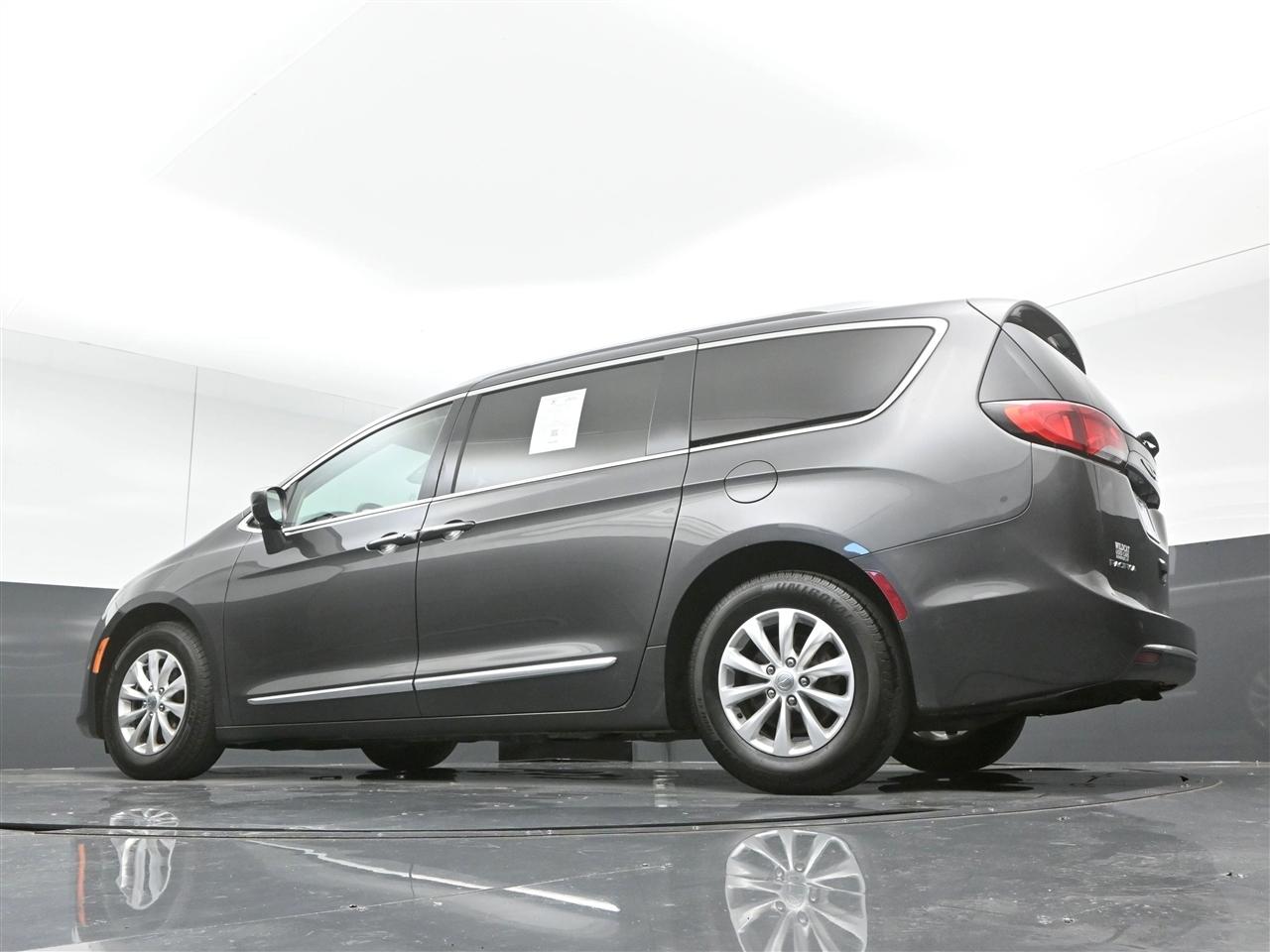 Chrysler Pacifica Touring-L 2018