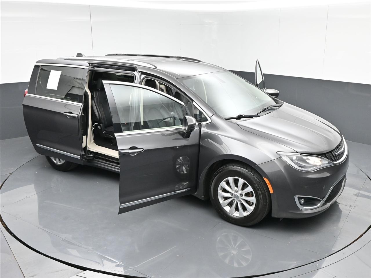 Chrysler Pacifica Touring-L 2018