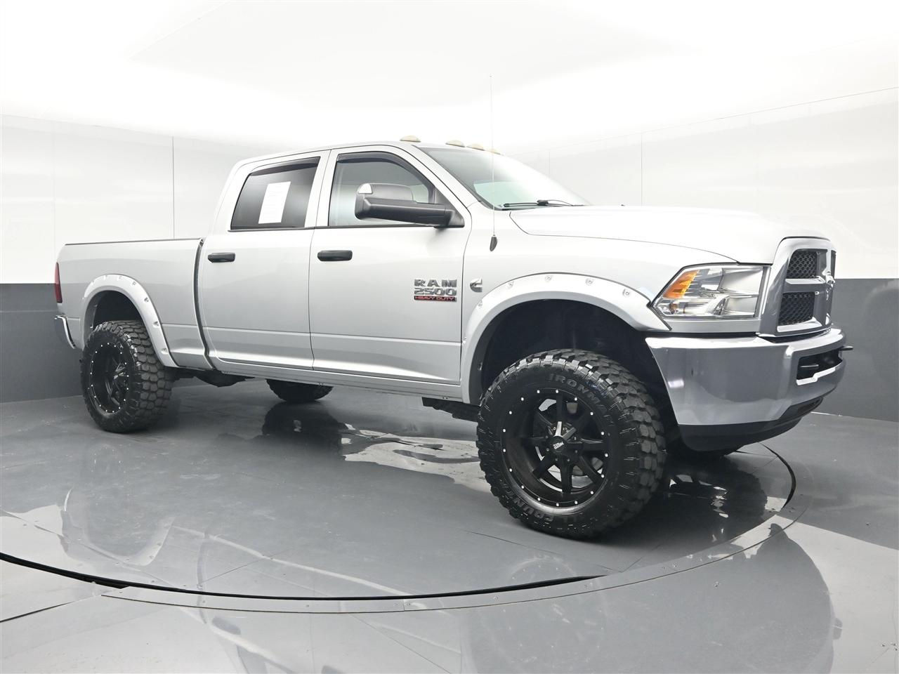 RAM 2500 Tradesman Crew Cab SWB 4WD 2015