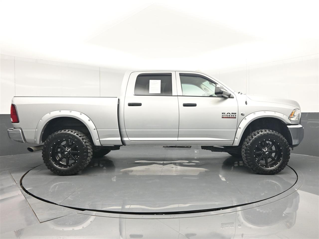 RAM 2500 Tradesman Crew Cab SWB 4WD 2015