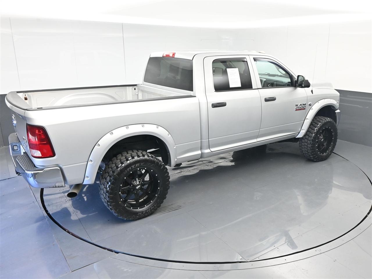 RAM 2500 Tradesman Crew Cab SWB 4WD 2015