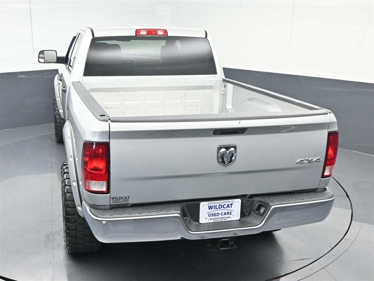 RAM 2500 Tradesman Crew Cab SWB 4WD 2015