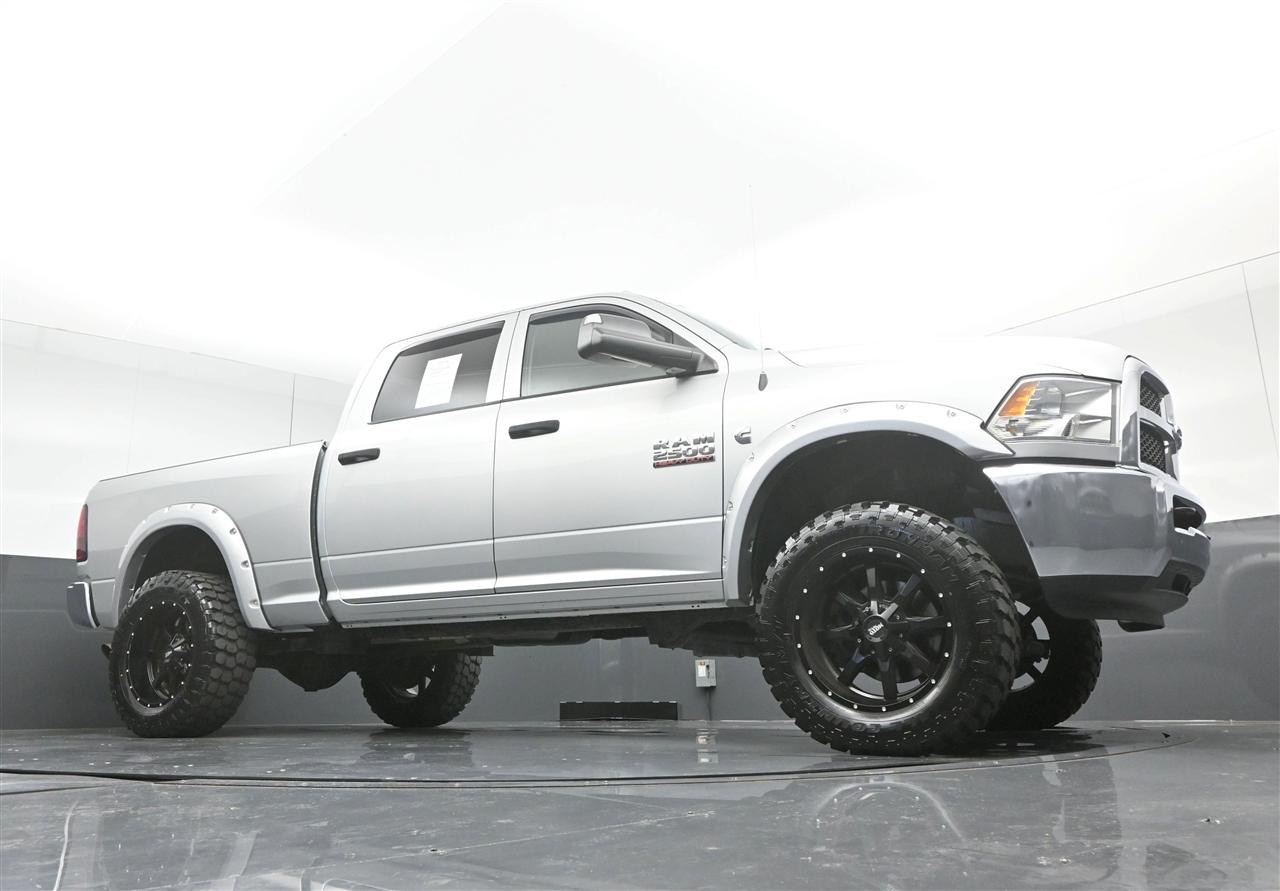 RAM 2500 Tradesman Crew Cab SWB 4WD 2015