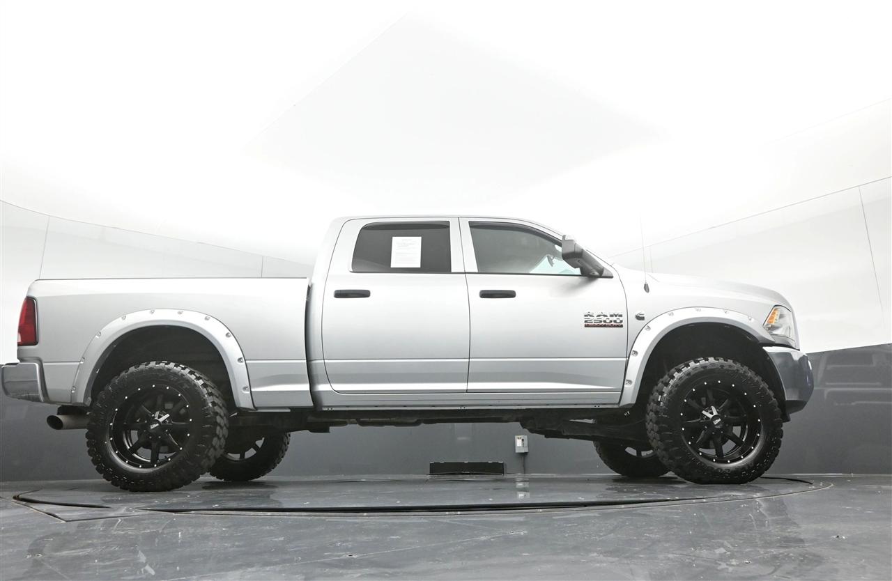 RAM 2500 Tradesman Crew Cab SWB 4WD 2015