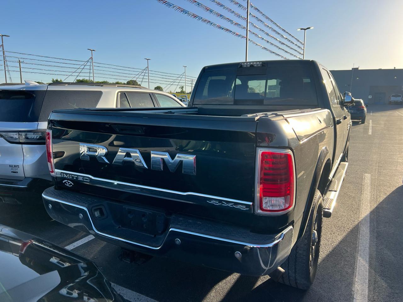 RAM 2500 Longhorn Crew Cab SWB 4WD 2016