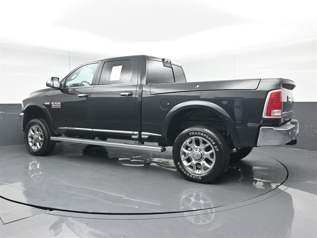 RAM 2500 Longhorn Crew Cab SWB 4WD 2016