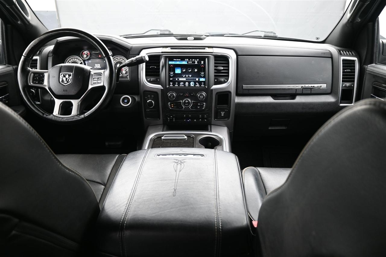 RAM 2500 Longhorn Crew Cab SWB 4WD 2016