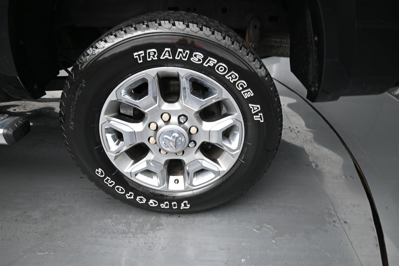 RAM 2500 Longhorn Crew Cab SWB 4WD 2016