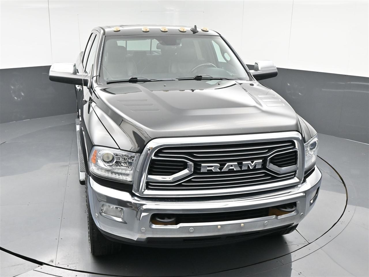RAM 2500 Longhorn Crew Cab SWB 4WD 2016