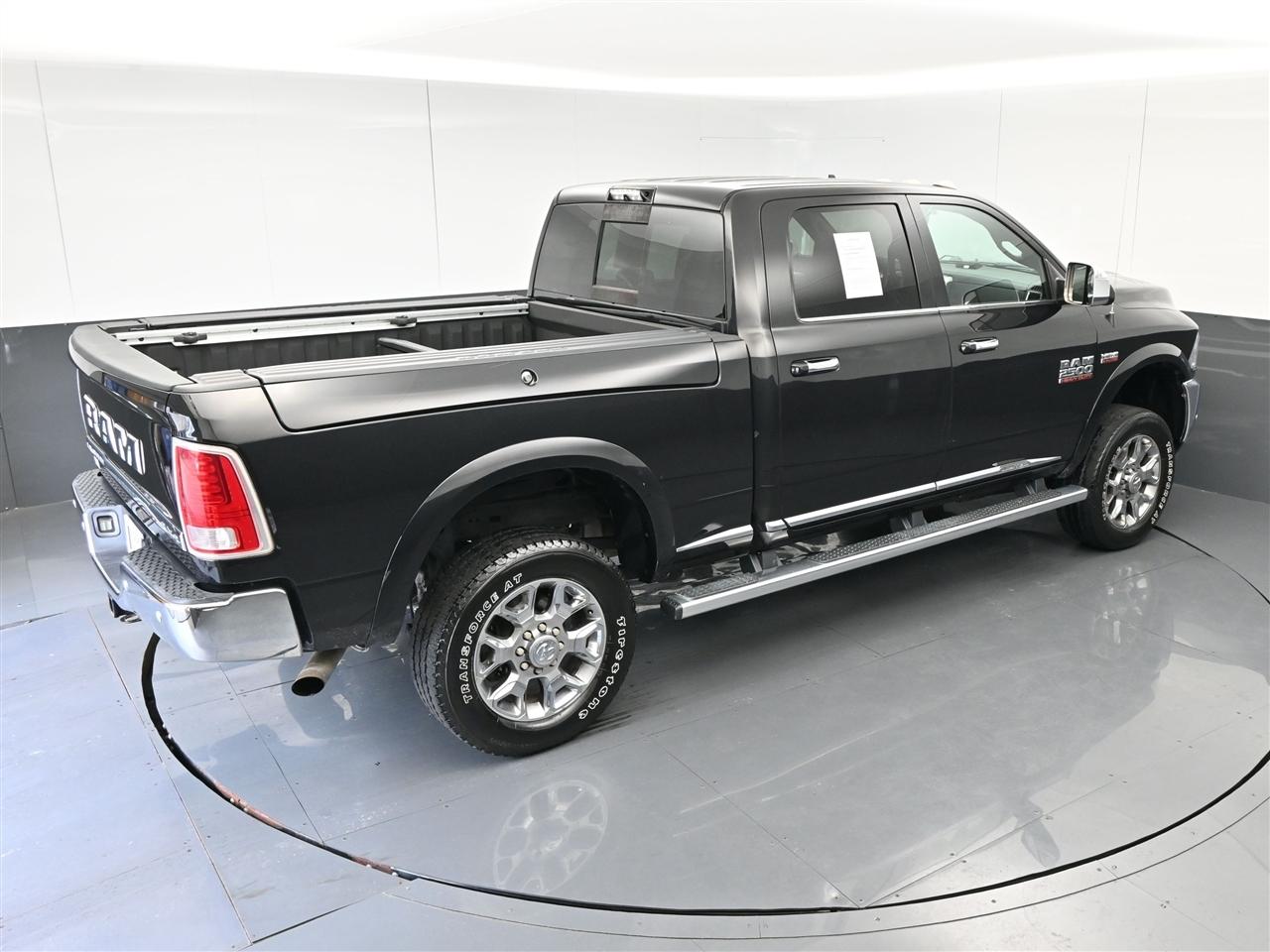 RAM 2500 Longhorn Crew Cab SWB 4WD 2016