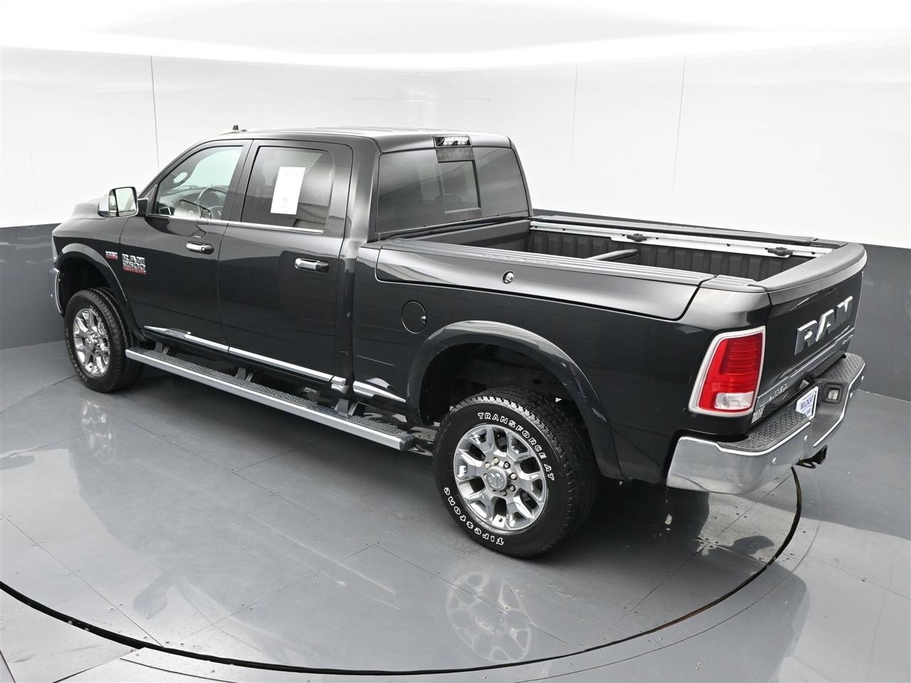 RAM 2500 Longhorn Crew Cab SWB 4WD 2016