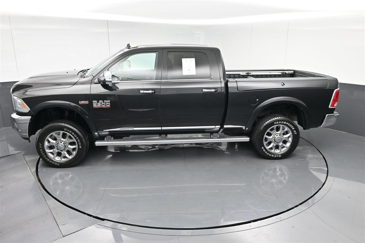 RAM 2500 Longhorn Crew Cab SWB 4WD 2016