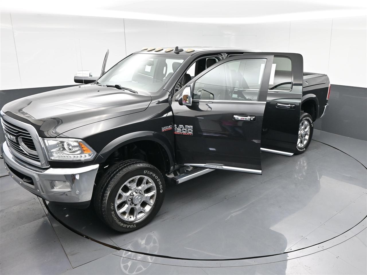 RAM 2500 Longhorn Crew Cab SWB 4WD 2016