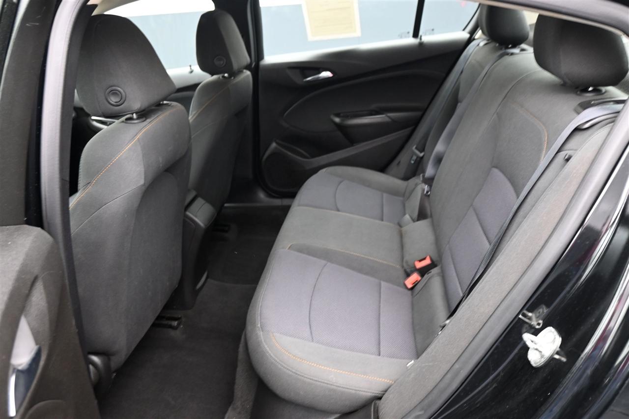 Chevrolet Cruze LS Auto 2018