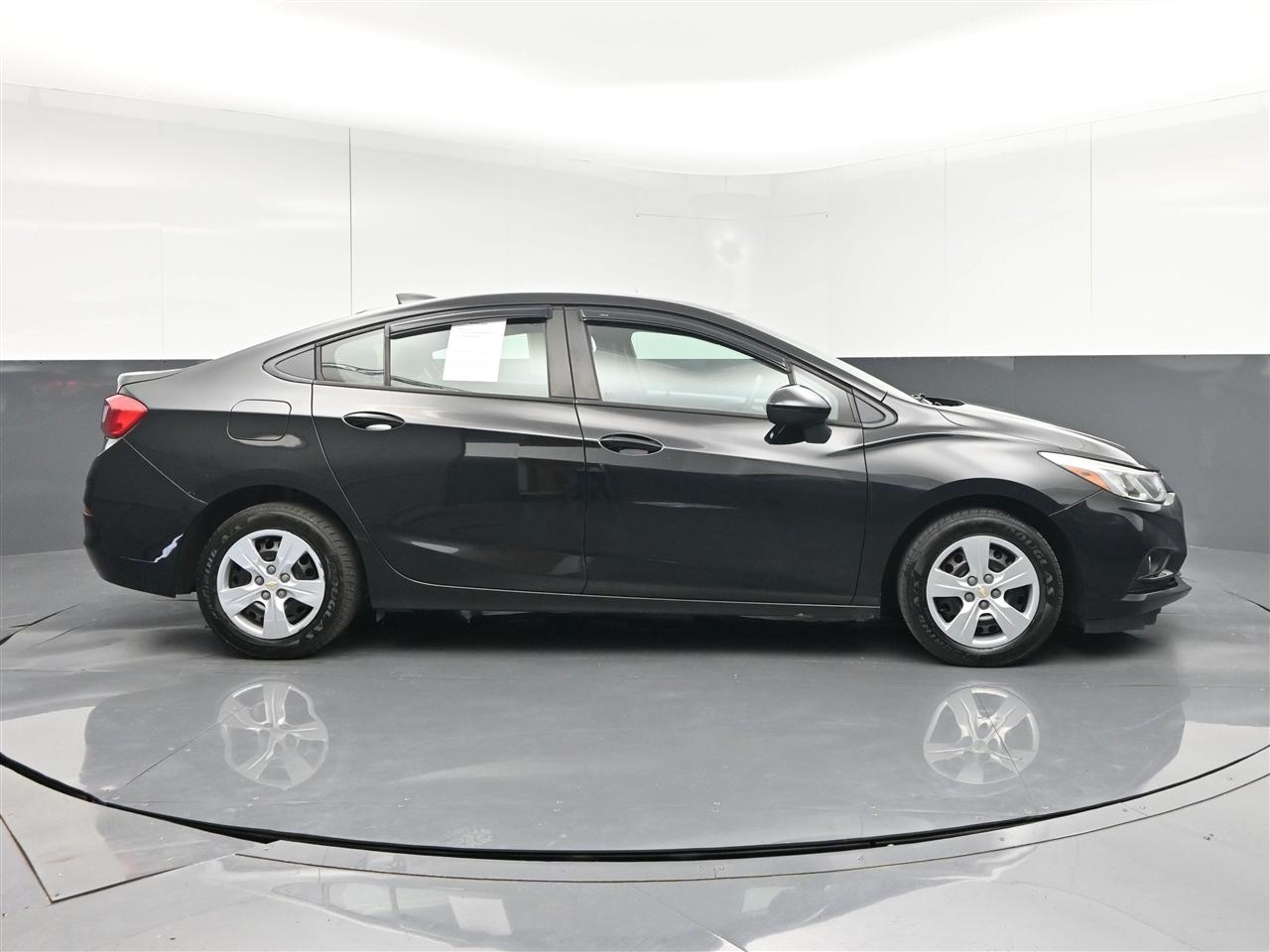 Chevrolet Cruze LS Auto 2018