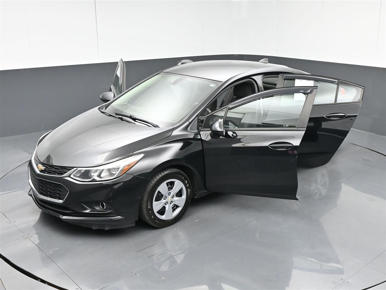 Chevrolet Cruze LS Auto 2018