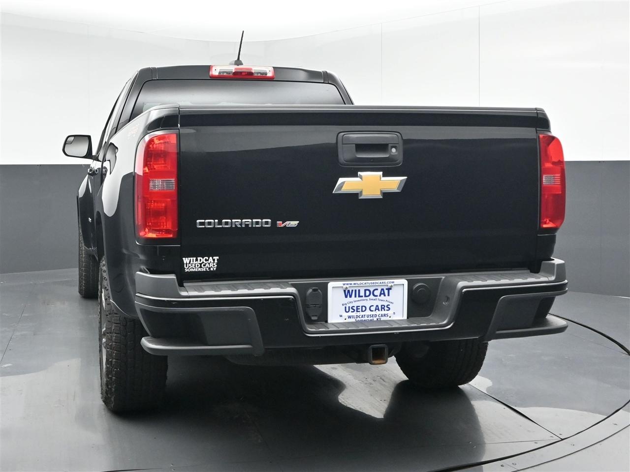 Chevrolet Colorado Work Truck Ext. Cab 4WD 2019