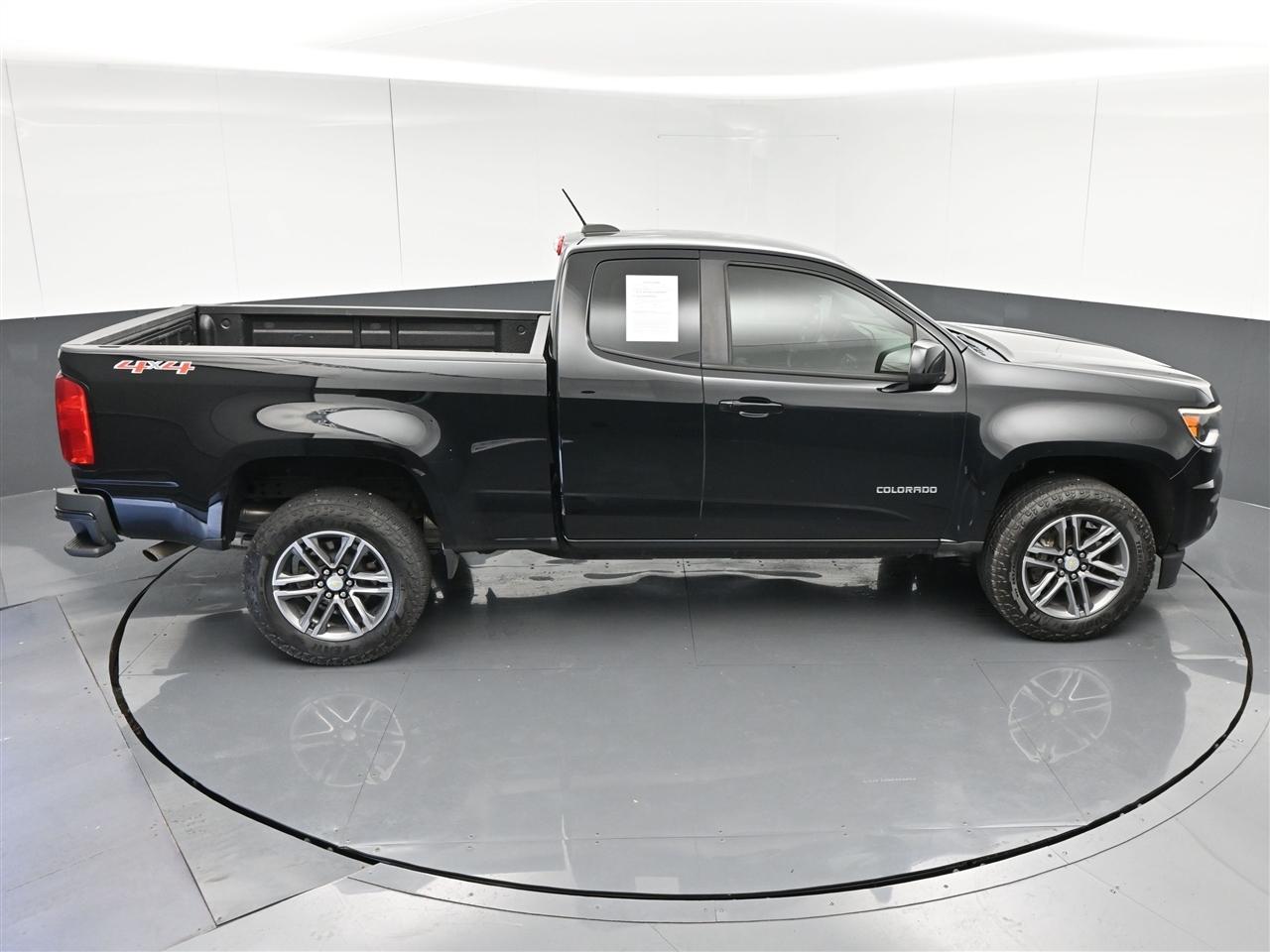 Chevrolet Colorado Work Truck Ext. Cab 4WD 2019