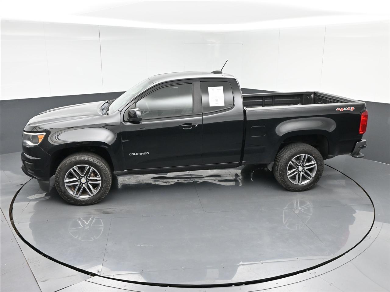 Chevrolet Colorado Work Truck Ext. Cab 4WD 2019