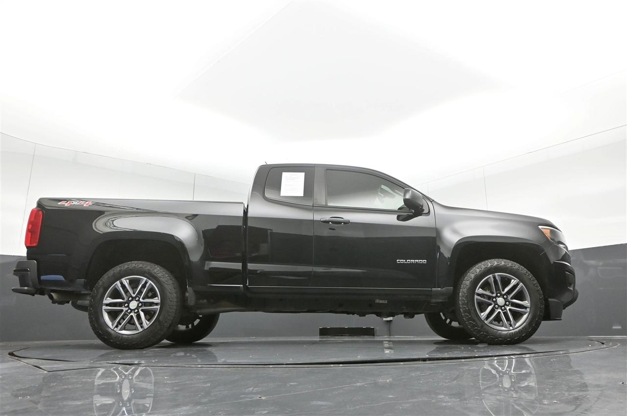 Chevrolet Colorado Work Truck Ext. Cab 4WD 2019