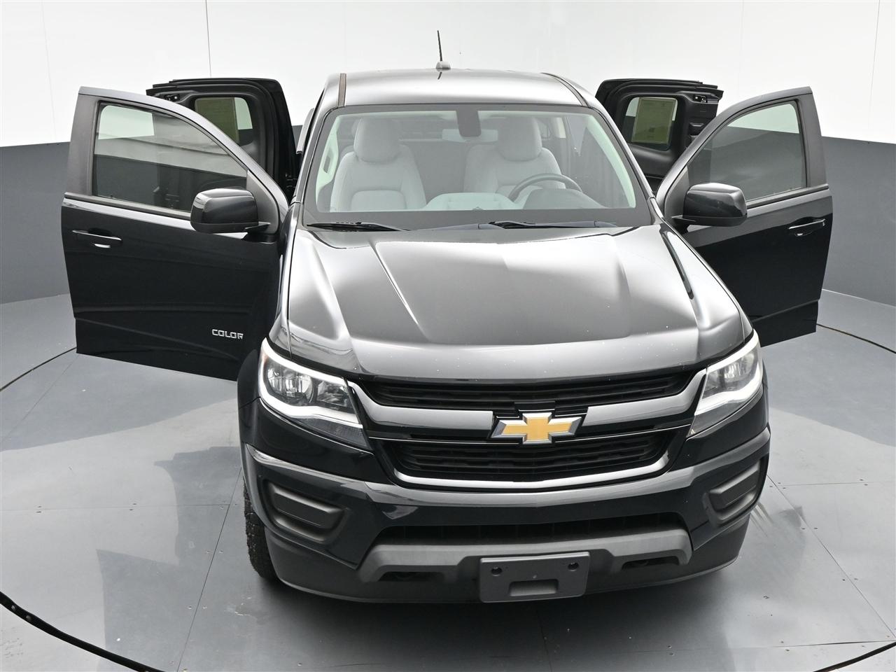Chevrolet Colorado Work Truck Ext. Cab 4WD 2019