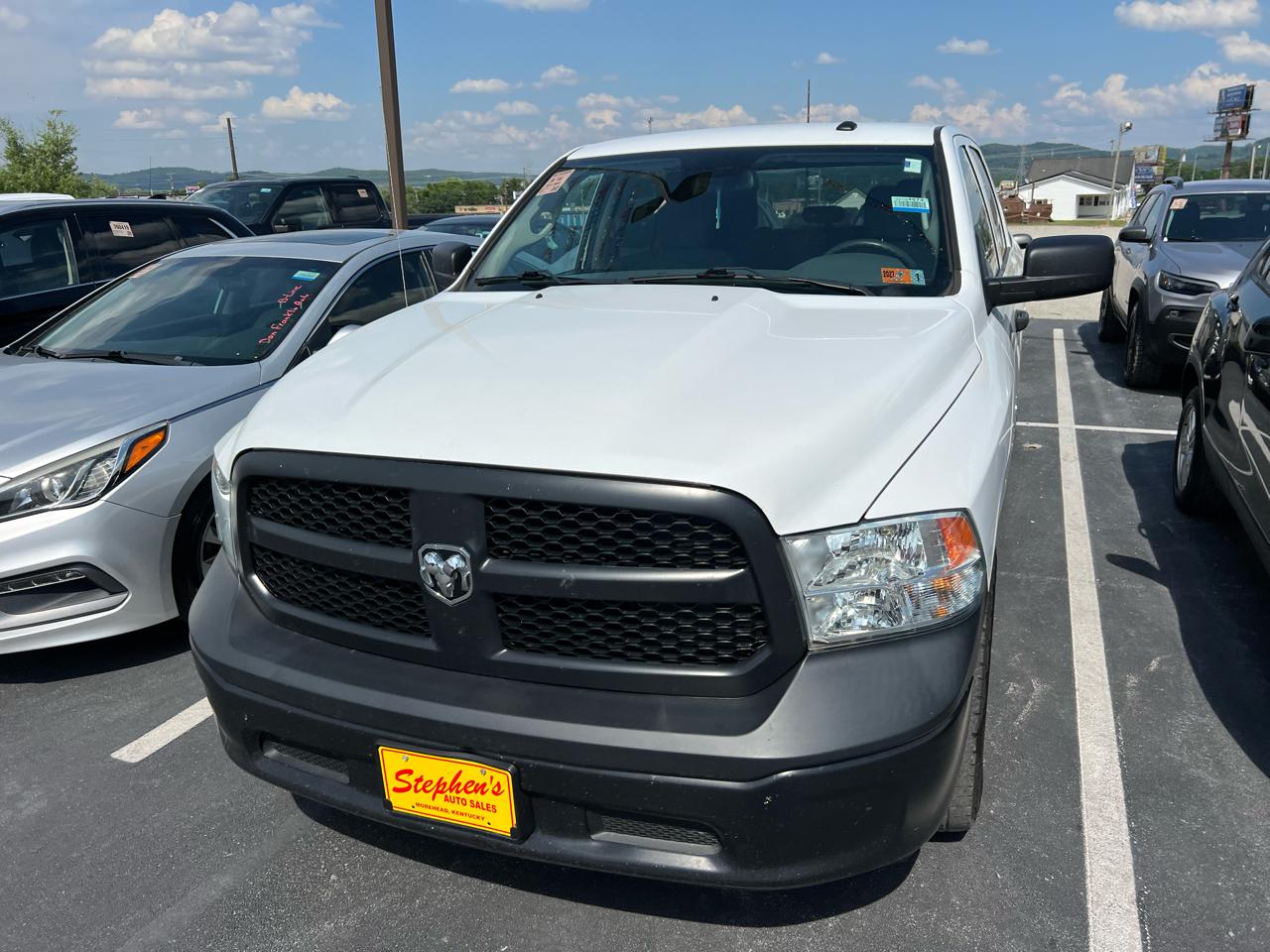 RAM 1500 Classic Tradesman Crew Cab SWB 2WD 2019