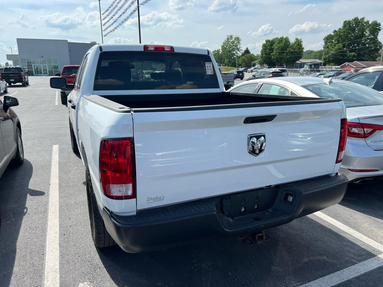 RAM 1500 Classic Tradesman Crew Cab SWB 2WD 2019
