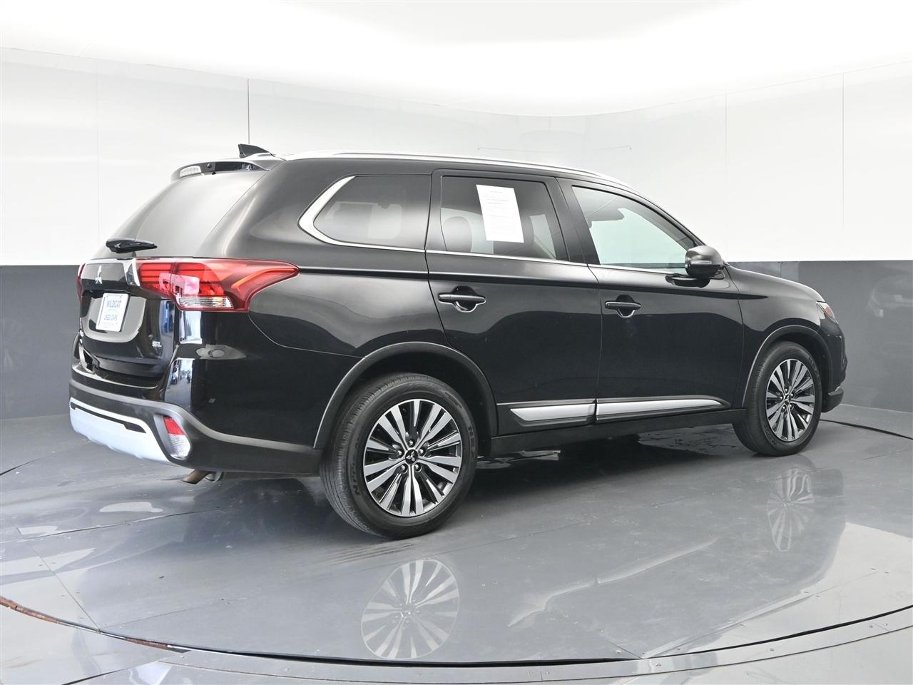 Mitsubishi Outlander SE 2WD 2020