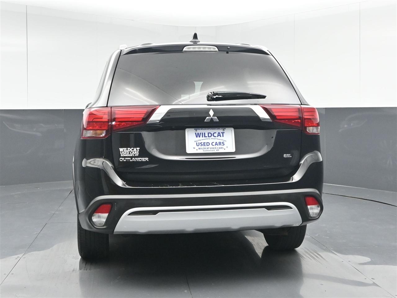 Mitsubishi Outlander SE 2WD 2020