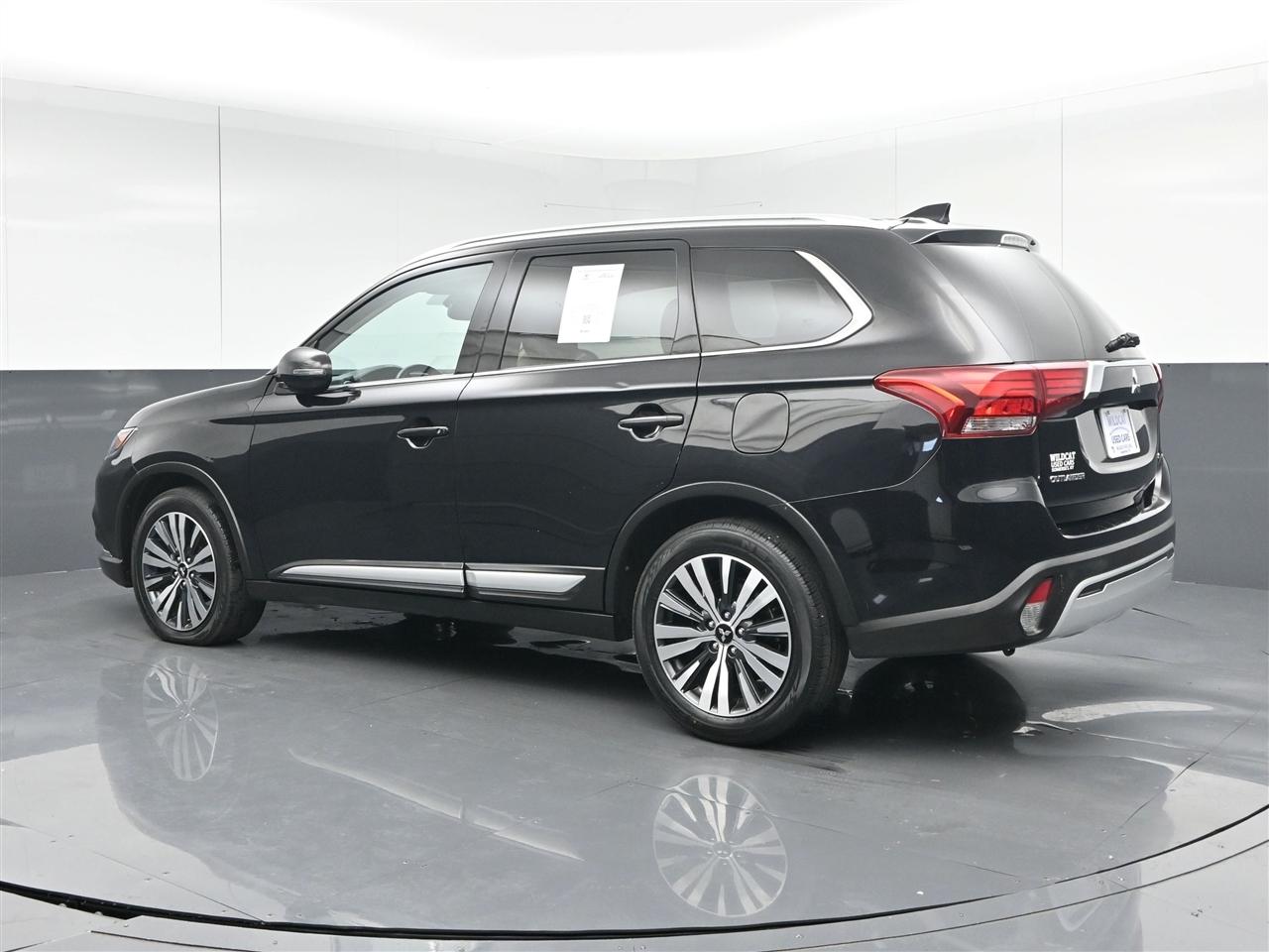 Mitsubishi Outlander SE 2WD 2020