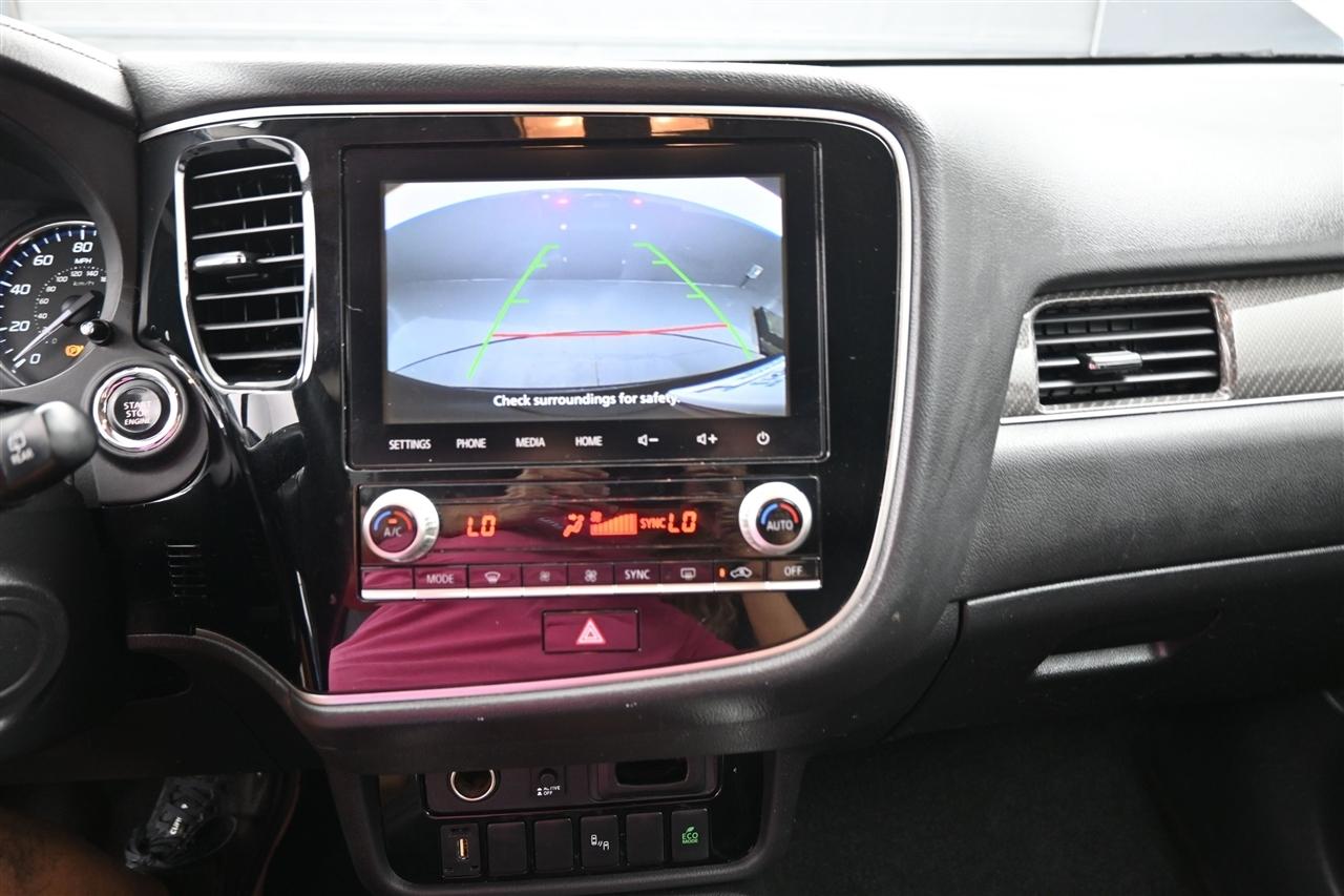 Mitsubishi Outlander SE 2WD 2020
